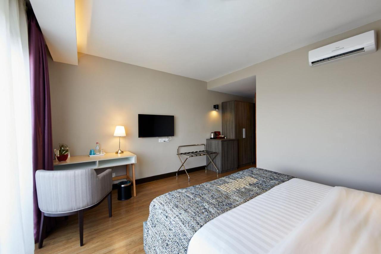 San Cristobal Boutique Hotel - Ivato Airport Антананариву Экстерьер фото